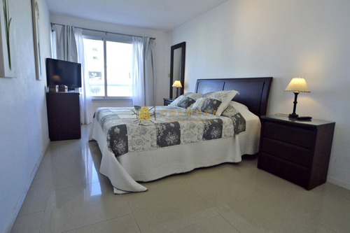 Encantador Departamento A Metros Del Mar! Con Amplio Metraje-ref:3248