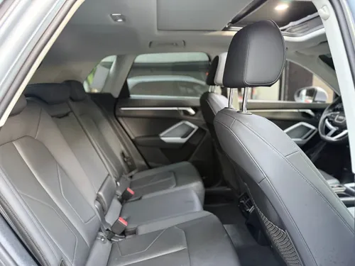 Audi Q3 Select 2020