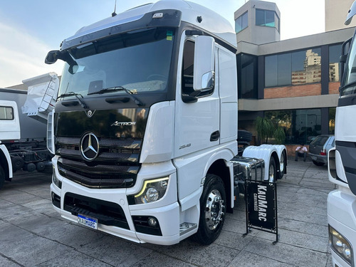 Mb 2548 Actros Ano 2022 Teto Alto 6x2 Único Dono Financia