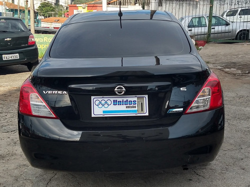 Nissan Versa 2013 1.6 16v Sl Flex 4p