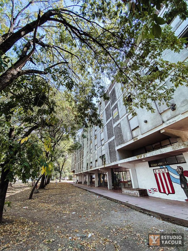 Departamento En Venta - 2 Dormitorios 1 Baño - 48mts2 - La Plata