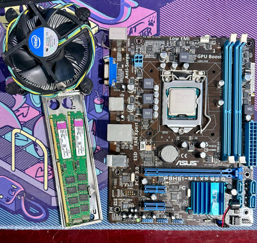 Motherboard Asus P8h61-m Lx3 R2.0, 8gb Ram, Cpu Core I5 3450 Azul (Usado)