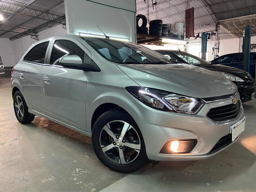Imagen 5 de 14 de Chevrolet Onix 1.4 Ltz 98cv 2017