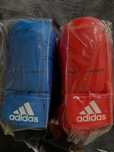 Luvas Karatê Kumite