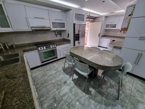 Casa De 3hab Y 5 Baños