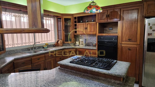 Ca-210 Zona Norte Casa Quinta Conjunto Residencial Puerta Del Sol Avenida Fuerzas Armadas