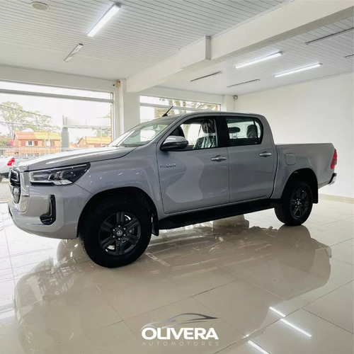 Toyota Hilux SRV 4X2