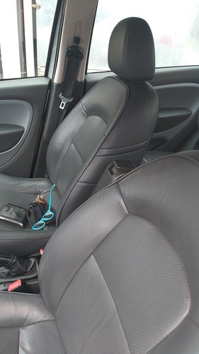 Fiat Linea 2010 1.9 16v Absolute Flex Dualogic 4p