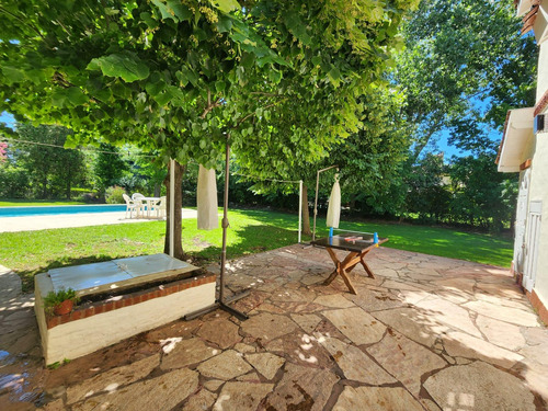 Alquiler Anual Casa 4 Ambientes En El Bosque Country Club Campana