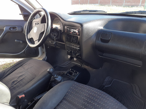 Volkswagen Gol 1.6 I Power 601