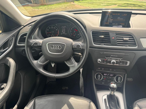 Audi Q3 TFSI 150 STR