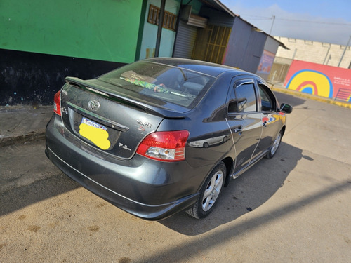 Imagen 1 de 12 de Toyota Yaris 2007 Americana