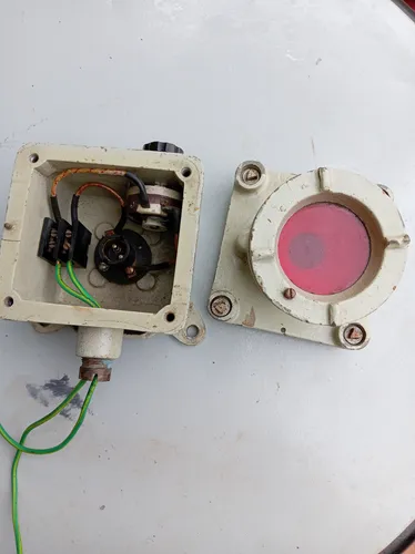 Antiguo Foco De Luz De Emergencia De Barco (Usado)