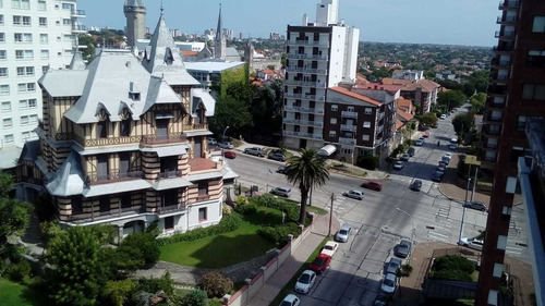 Imagen 6 de 13 de Venta - Nuevo Precio! 2 Ambientes Con Cochera Frente Al Mar!