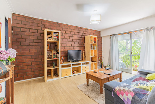 Departamento 2 Dormitorios En Venta En La Plata