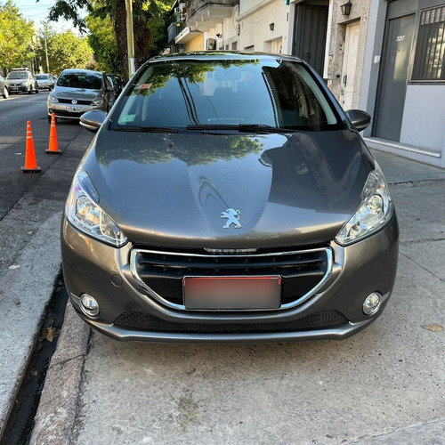 Imagen 2 de 25 de Peugeot 208 1.6 Allure Touchscreen