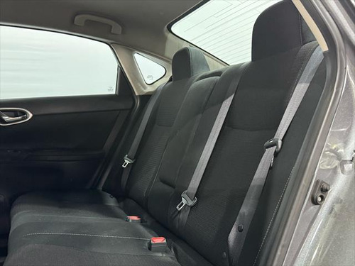 Nissan Sentra 1.8 Advance Cvt