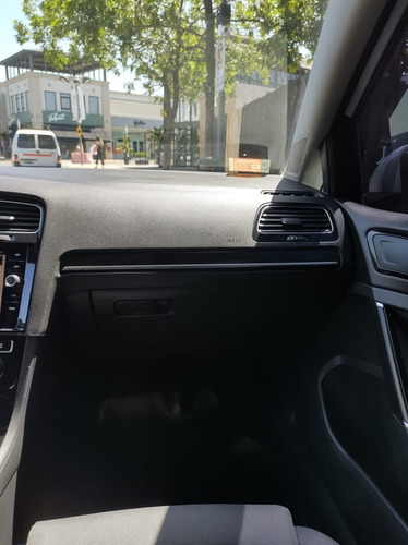 Imagen 20 de 22 de Volkswagen Golf Variant Highline 1.4l Tsi 2018. Hoffen
