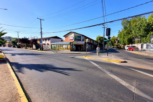 Local Comercial Esquina Avda Carrascal Con Casa Habitacion