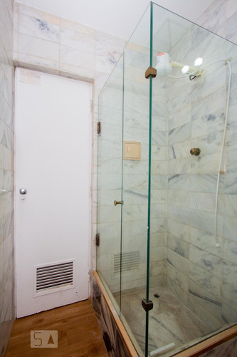 Apartamento Para Aluguel - Centro, 1 Quarto, 38 - 892962887