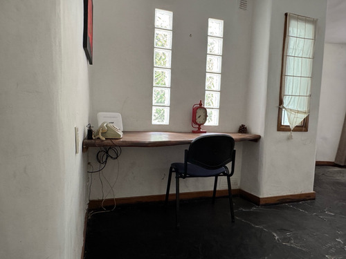 Casa En Venta En Carilo