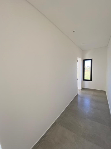 Imagen 9 de 19 de Casa Chalet En Venta Ubicado En El Cantón, Escobar, G.b.a. Zona Norte