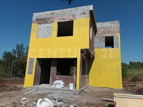 Quinta En Venta En Ejido La Esperanza En Cadereyta Jimenez