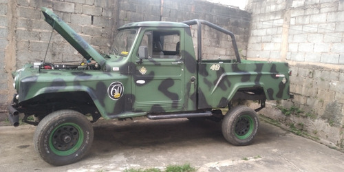 Ford F-75 4x4 6cc 4x4