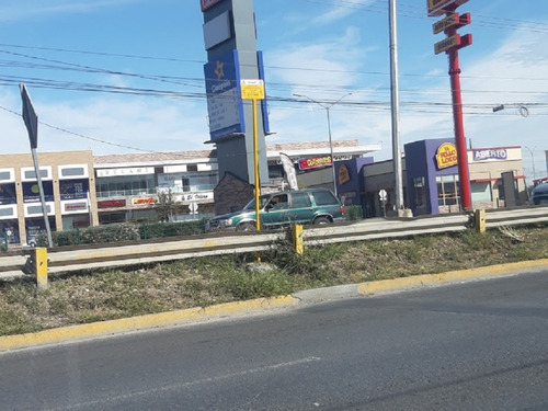Imagen 8 de 13 de Local Plaza Comercial En Renta, General Escobedo, Nuevo León