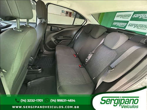 Fiat Cronos 1.0 Drive Flex 4p