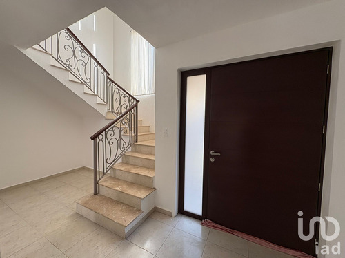 Venta Casa 3 Ambientes Montebello