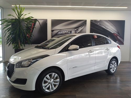 Imagem 1 de 12 de Hyundai Hb20s 1.6 Comfort Plus 16v Flex 4p Manual