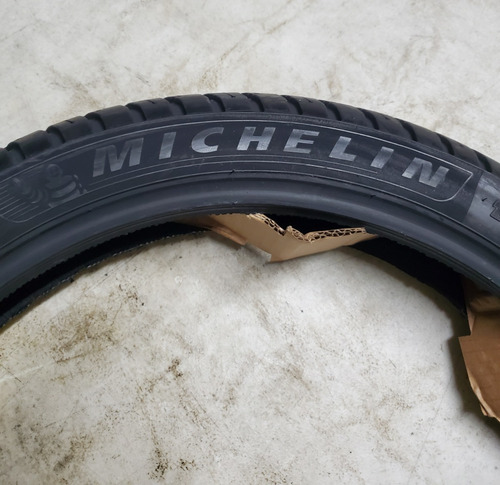 Imagen 7 de 9 de Llanta trasero para moto Michelin City Extra sin cámara de 100/90-18 S 62 x 1 unidad
