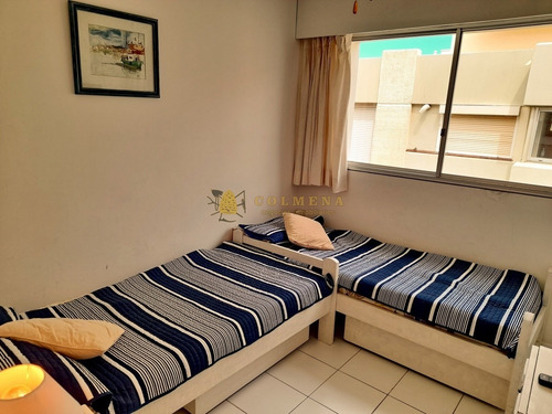 Apartamento En Peninsula Con Vista Directa Al Mar!!- Ref: 2422