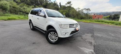 Mitsubishi Pajero 3.2 Hpe Aut. 5p