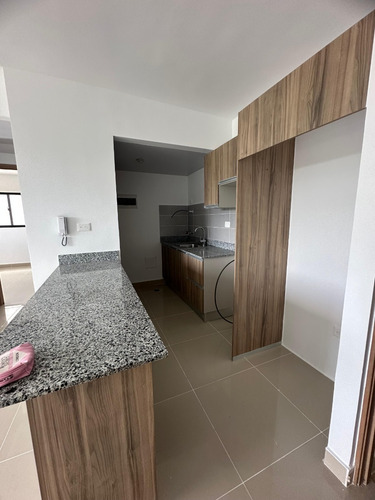 Apartamento En Alquiler Epic Sun , Punta Cana . Edifio 16-3a