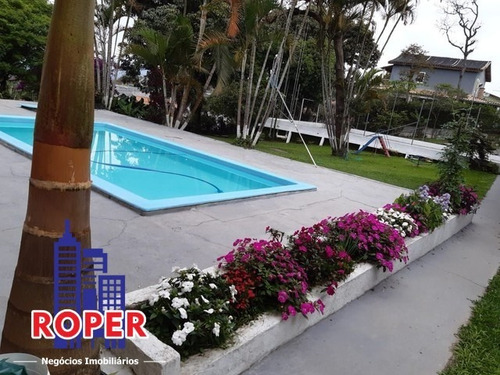 Linda Chácara De 2.200 Metros Com Escritura, Aceita Financiamento À Venda No Centro De Arujá. - Ch00979 - 69474353