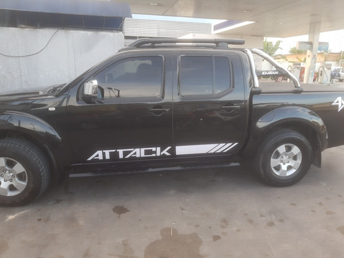 Nissan Frontier 2010 2.5 Le Cab. Dupla 4x4 Aut. 4p