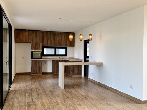 Imagen 12 de 30 de Casa Con 3 Dormitorios Y Escritorio - Acacias - Puertos