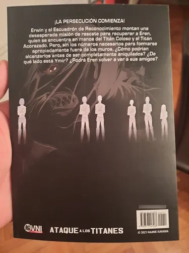 Attack On Titan: Attack On Titan, De Hajime Isayama. Serie Attack On Titan, Vol. 12. Editorial Ovni Press, Tapa Blanda, Edición 1 En Español, 2020