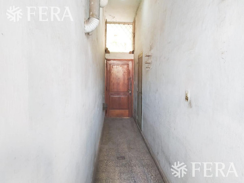 Imagen 16 de 30 de Venta De Casa Para 2 Familias De 5 Ambientes Con Cochera , Jardín Y Patio Wilde (27362)