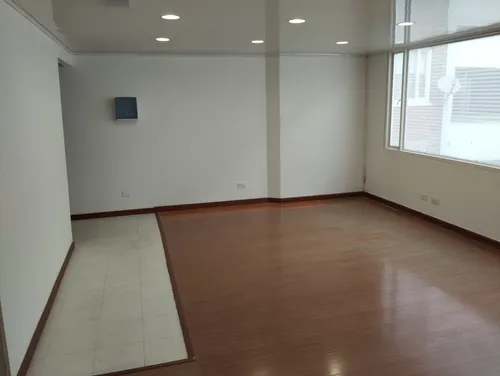 Oficina En Venta En Chico Norte. Cod V1614437