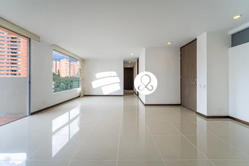 Apartamento En Venta En El Poblado, Ubicación Privilegiada