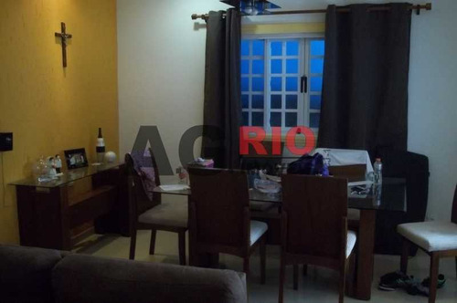 Casa De Rua-à Venda-marechal Hermes-rio De Janeiro - Agv72664