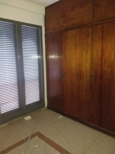 Casa En Parque V. Sarsfield Para Reciclar