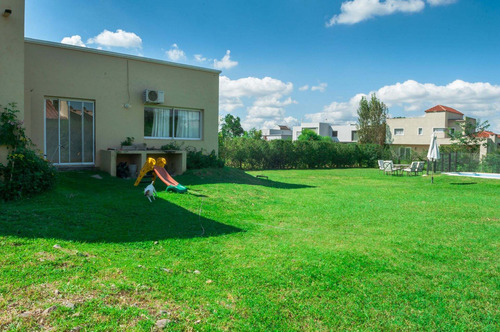 Casa + Venta + El Prado - Zona Sur + 3 Dor