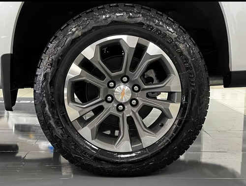 Chevrolet Silverado 5.3 V8 High Country