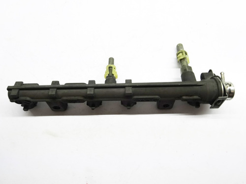Riel Inyectores Vw Pointer 1.8 Std 2000-2005 Orig (Usado)