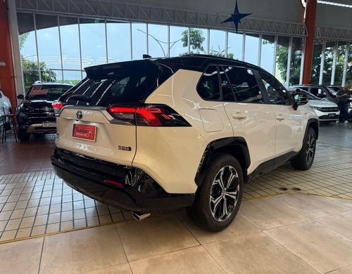 Toyota RAV4 XSE PLUG-IN HYBRID
