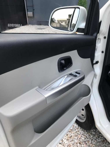 Imagen 12 de 15 de Changan Cs15 1.5 16v Comfort Mt 2020